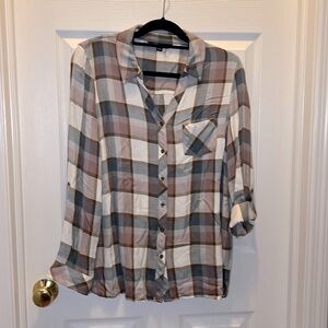 Charlie B plaid button-down top with front pocket size medium